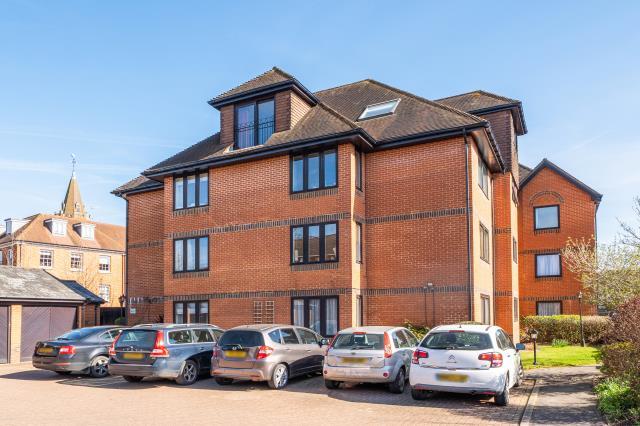 Apartment in South Oxfordshire, Henley-on-Thames - View 4