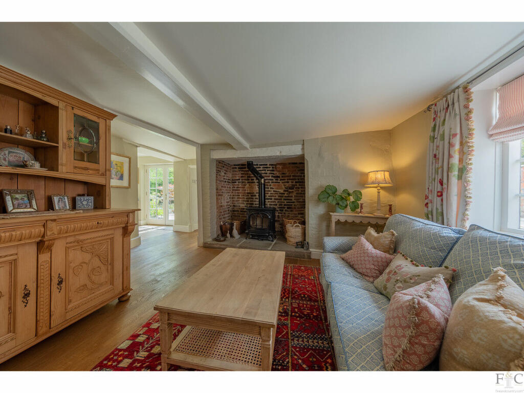 House in Leicester - More