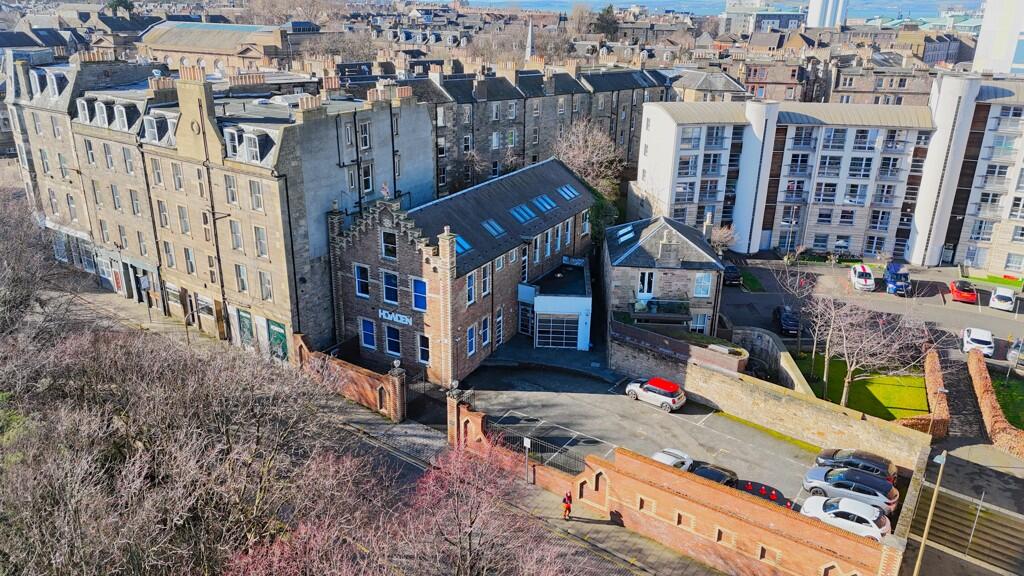 Main image of property: 76, Coburg Street, Edinburgh, EH6 6HJ