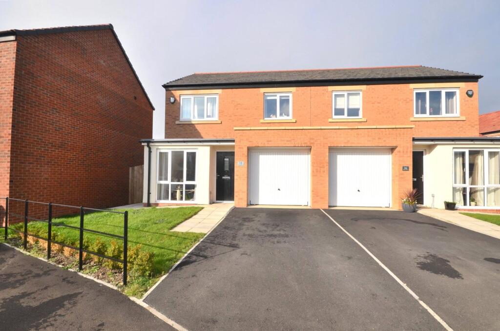 Main image of property: Reme Court, Killingworth Village, NE12