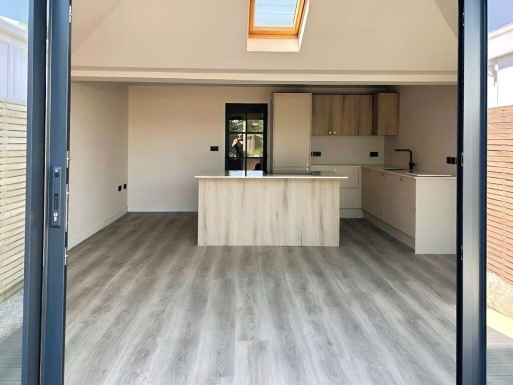 House in Truro - View 4