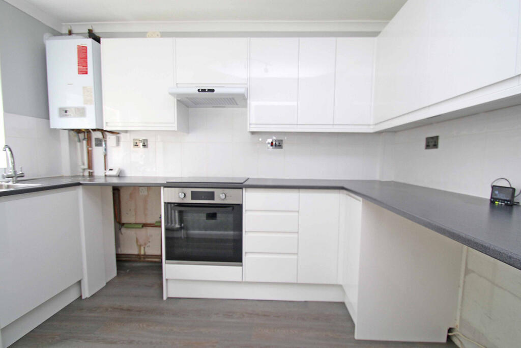Cotswold Road, Worthing, BN13 photo 4