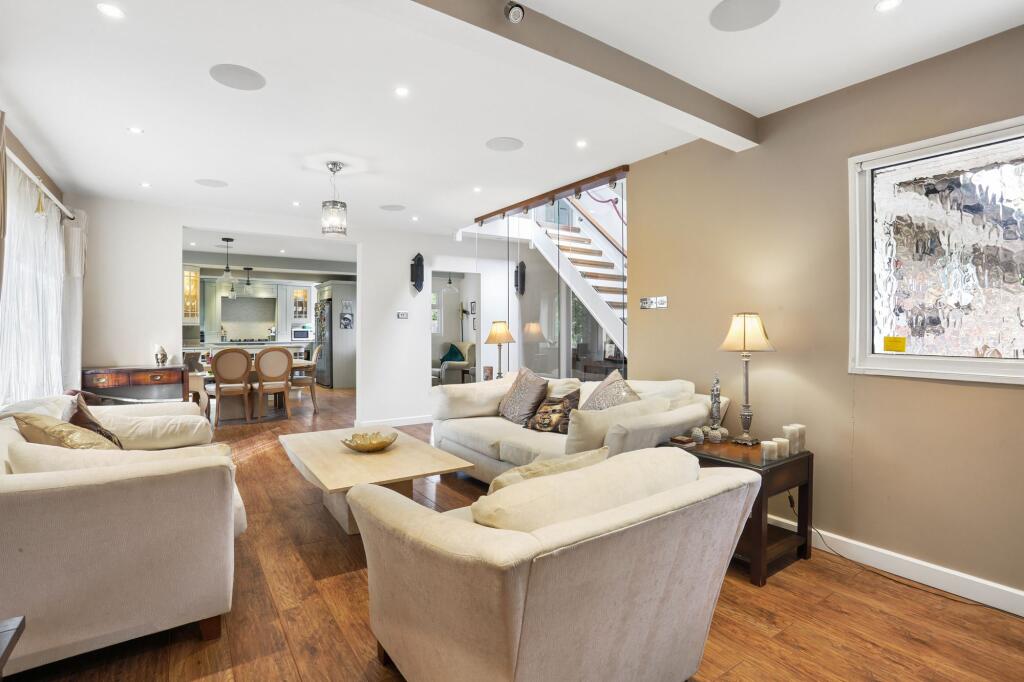 House in Epsom and Ewell, Epsom - View 3