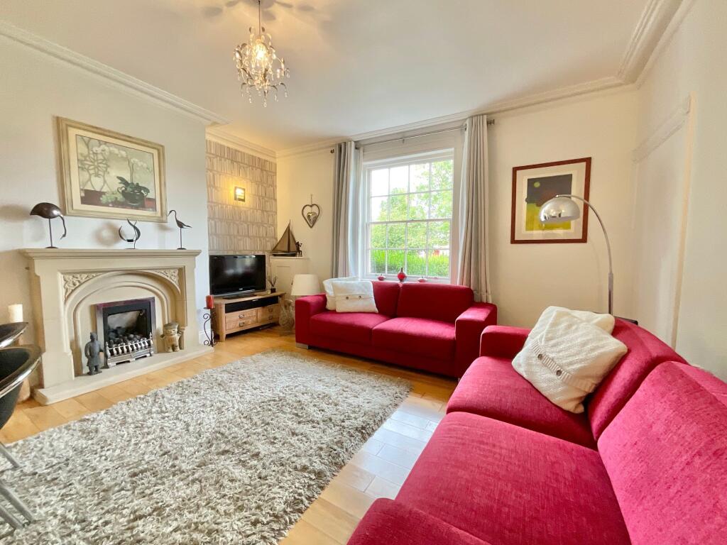 Apartment in Nantwich, Cheshire East - View 2