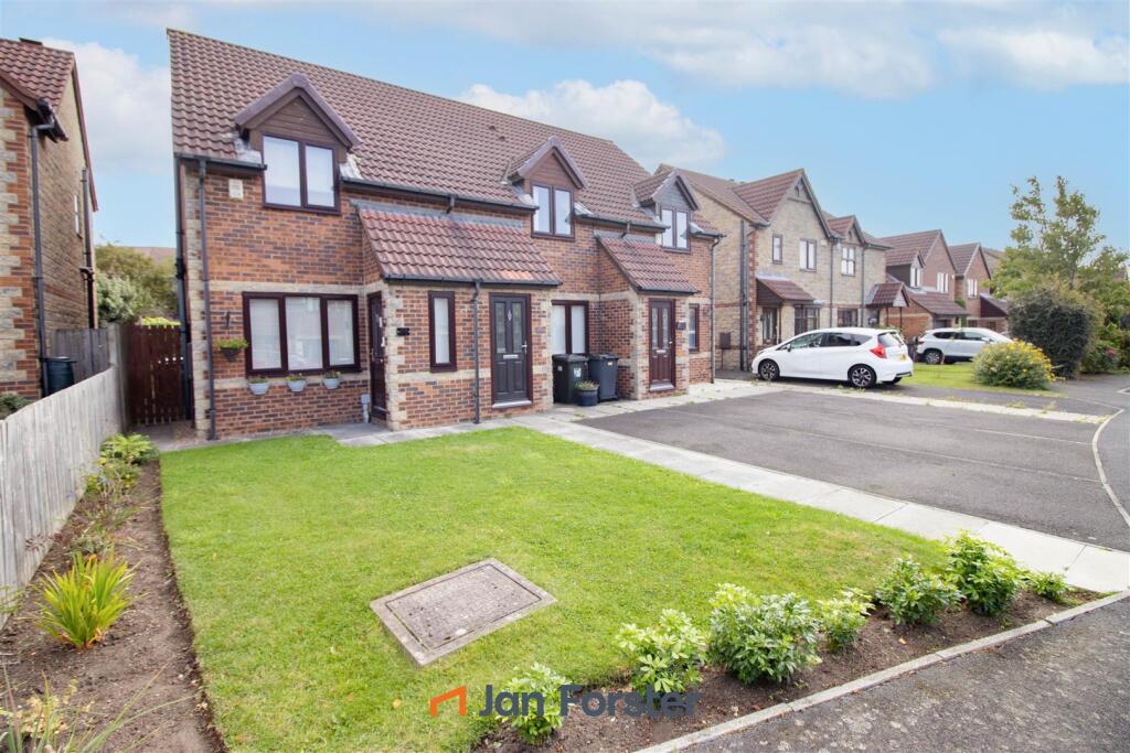 Main image of property: Kings Road, Forest Hall, Newcastle Upon Tyne