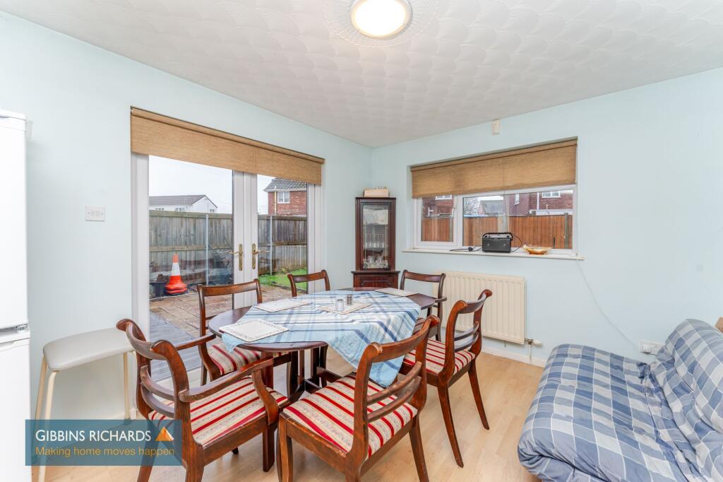 House in Taunton - View 4