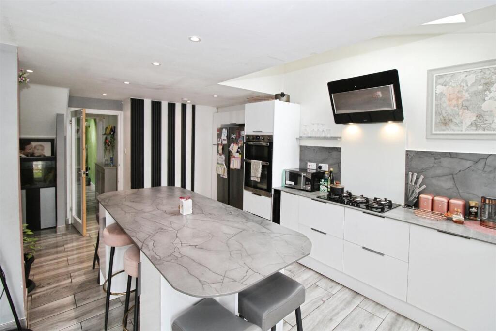 House in Rugby, Long Lawford - View 5