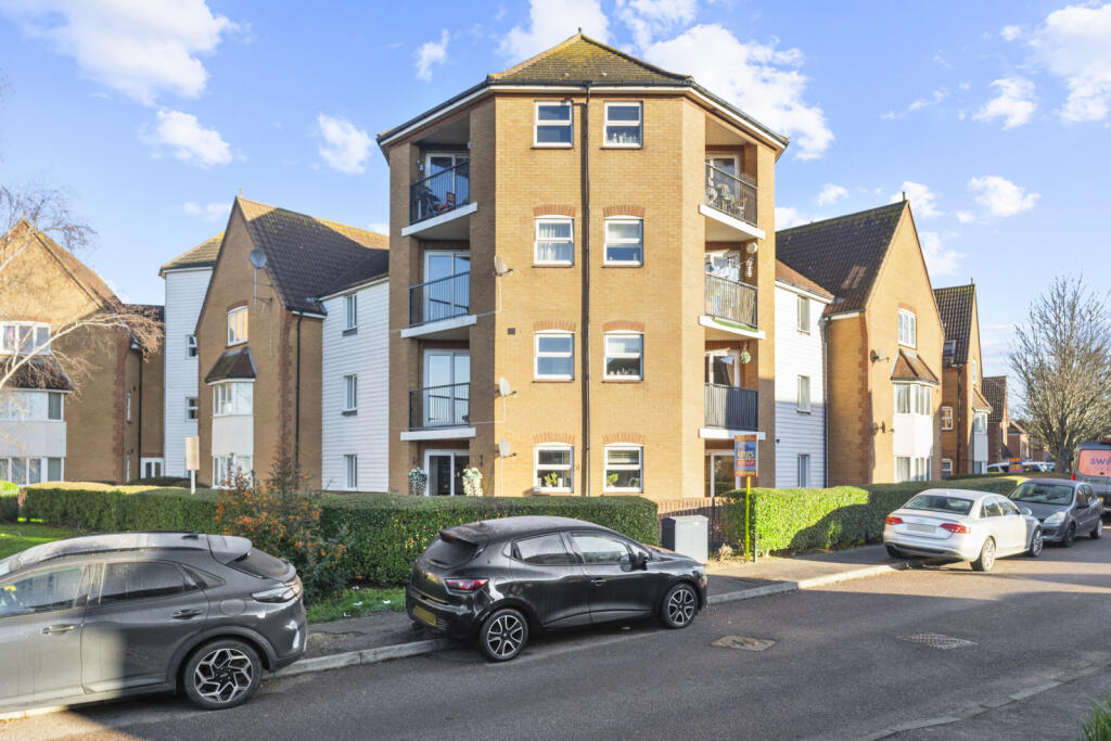 Main image of property: Chelsea Gardens, Harlow, Essex, CM17