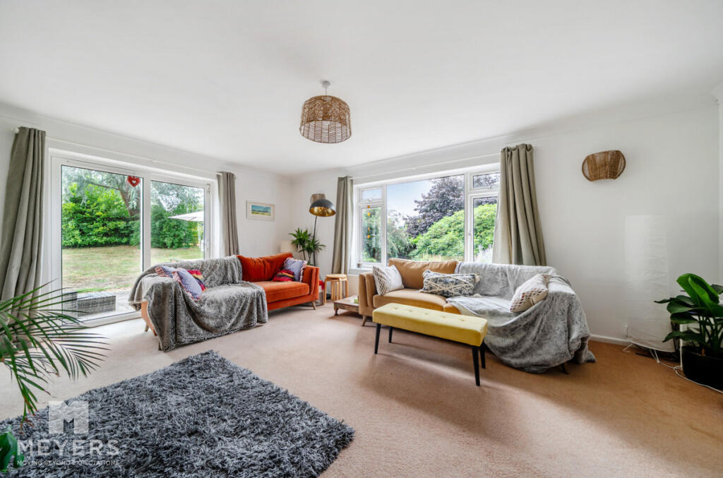 House in Charminster - More