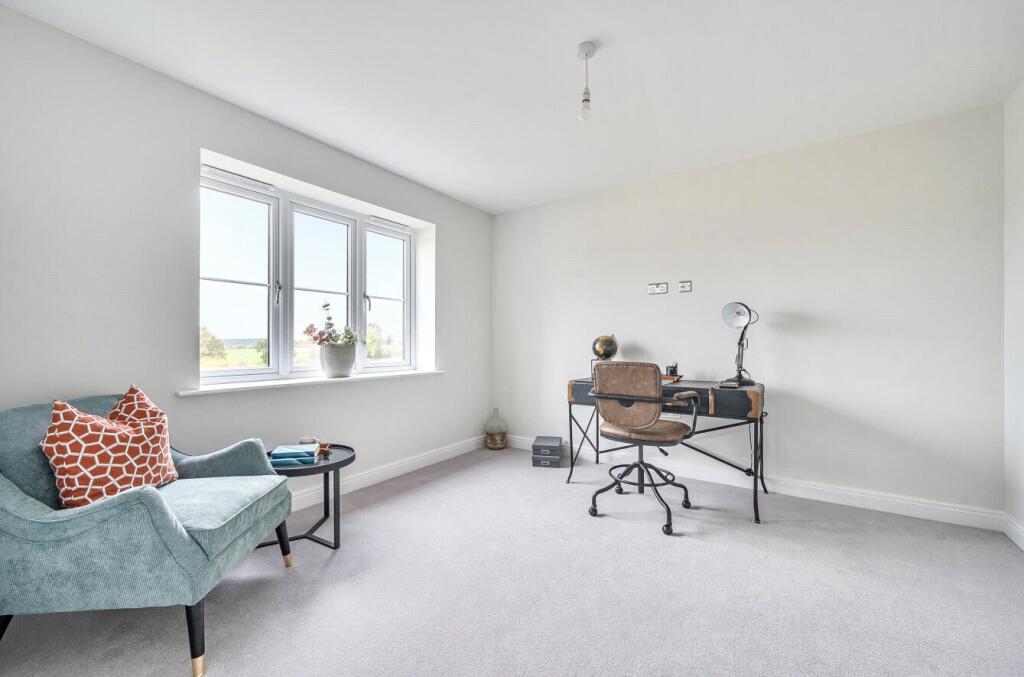 House in Reading - View 5