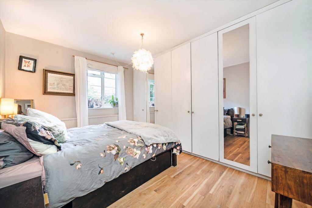 Apartment in London, Kensal Town, Maida Vale - More