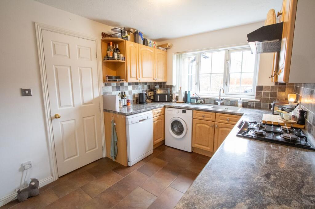 Fiddlers Drive, Armthorpe, Doncaster, DN3 photo 5