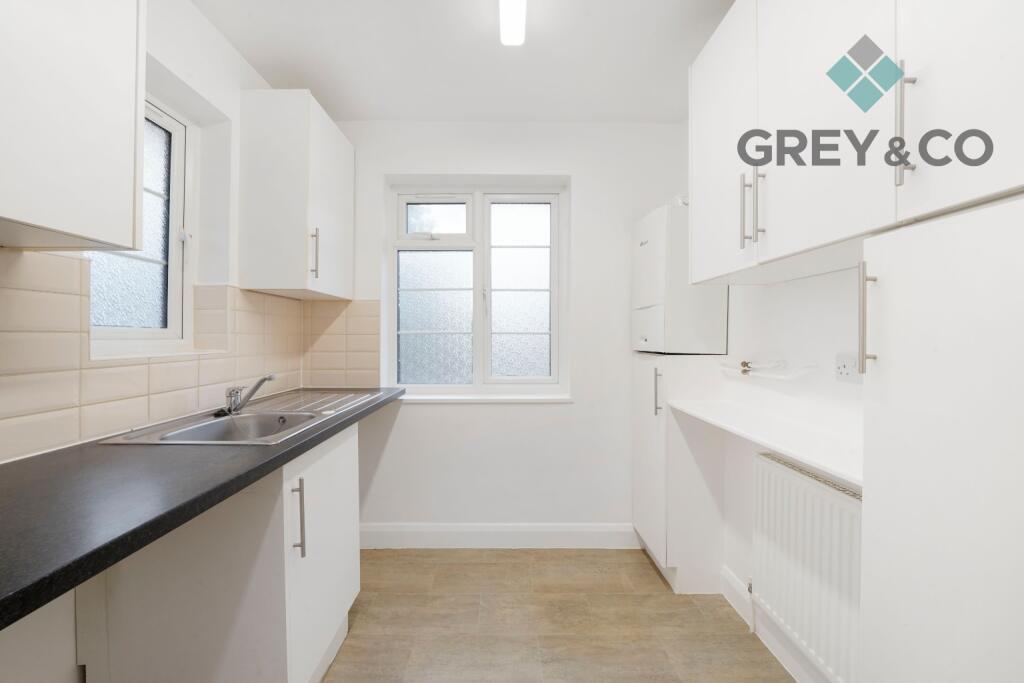 House in Southall - View 3