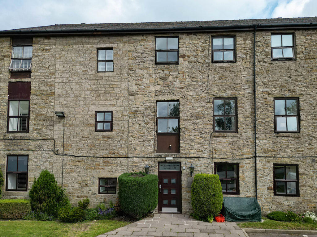 The Meadows, Red Lumb, Rochdale photo 2