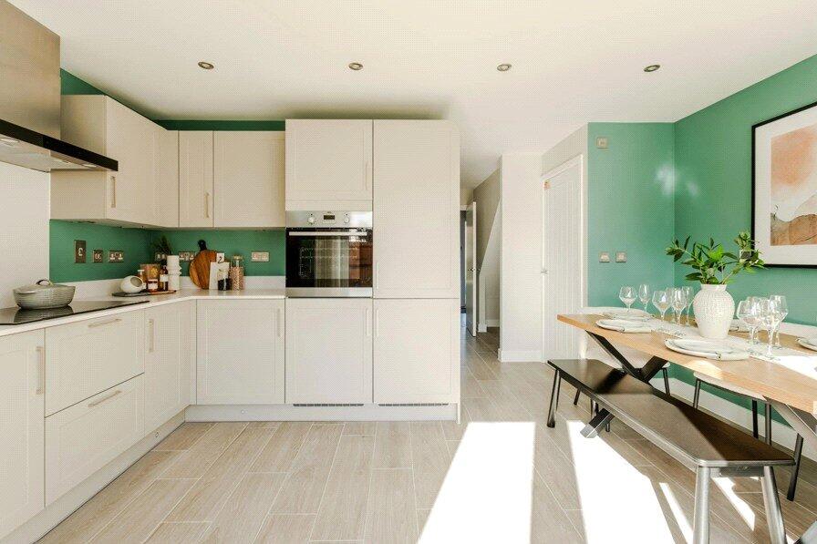 House in Guildford - View 2