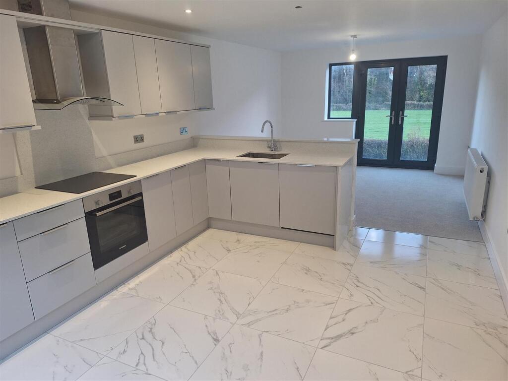 Meadow View, Danygraig, Graig Penllyn, Cowbridge photo 4