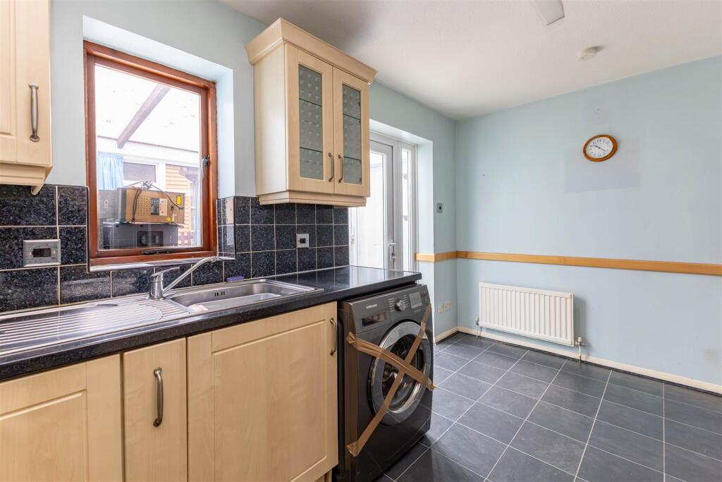 Alder Close, St. Leonards-On-Sea photo 2