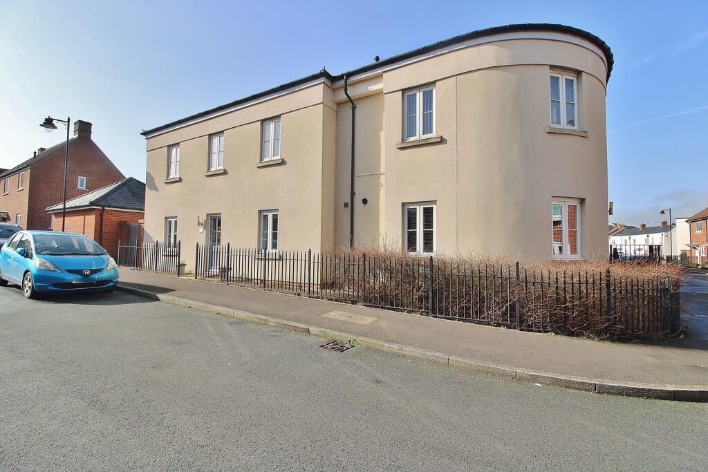 Main image of property: Pinnova Place, Orchard Mead, Berewood