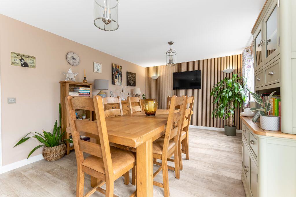 House in East Calder, Camps - View 5