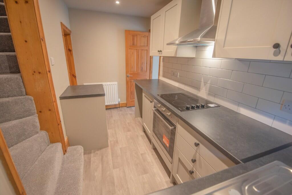 House in Bradford - View 5