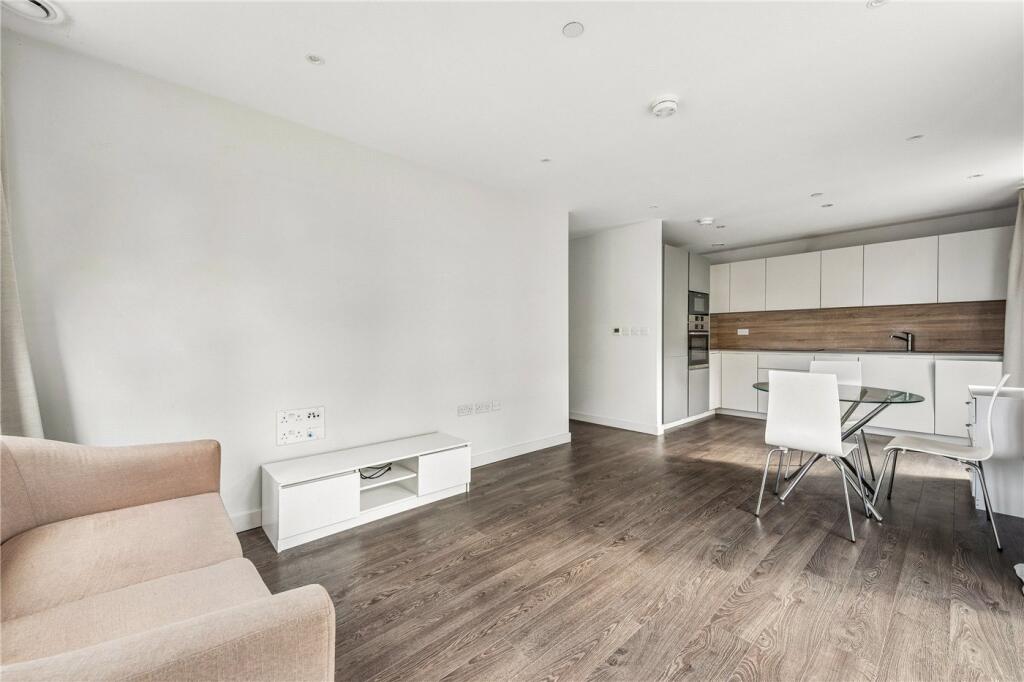 Apartment in London - View 4