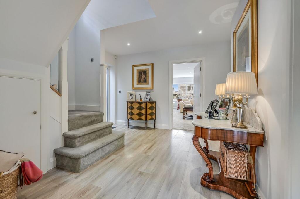 House in Chelmsford - View 5