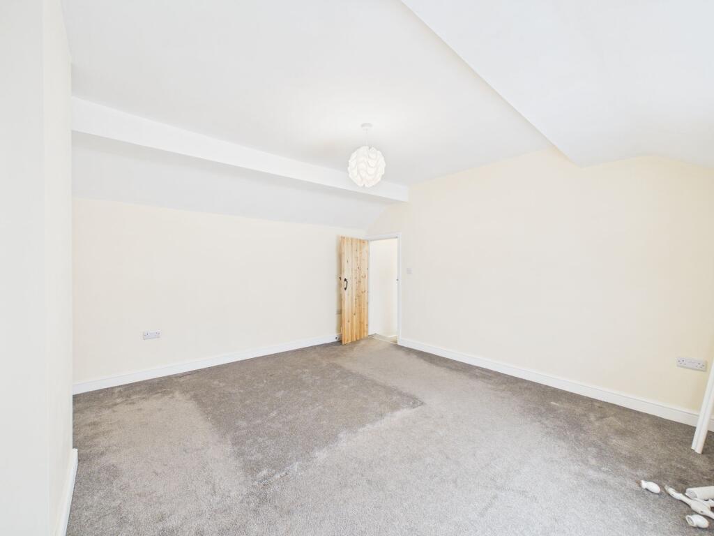 Front Street, Driffield, YO25 - View 4