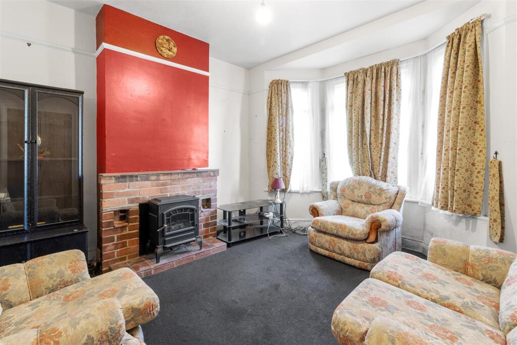 House in Eastbourne, East Sussex - View 3