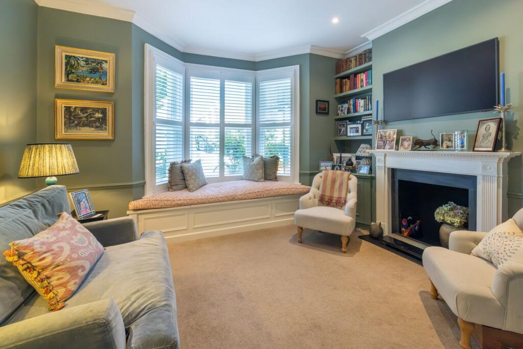 Main image of property: Carlton Road, Bedford Park borders, Chiswick, W4