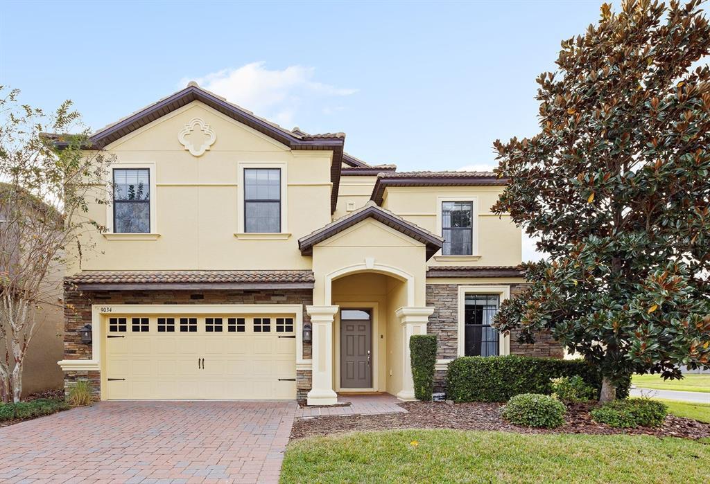 Main image of property: Florida, Polk County, Davenport