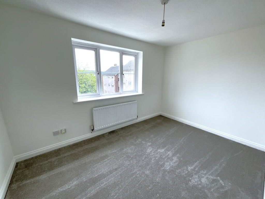 HALESOWEN, Richmond Street - More