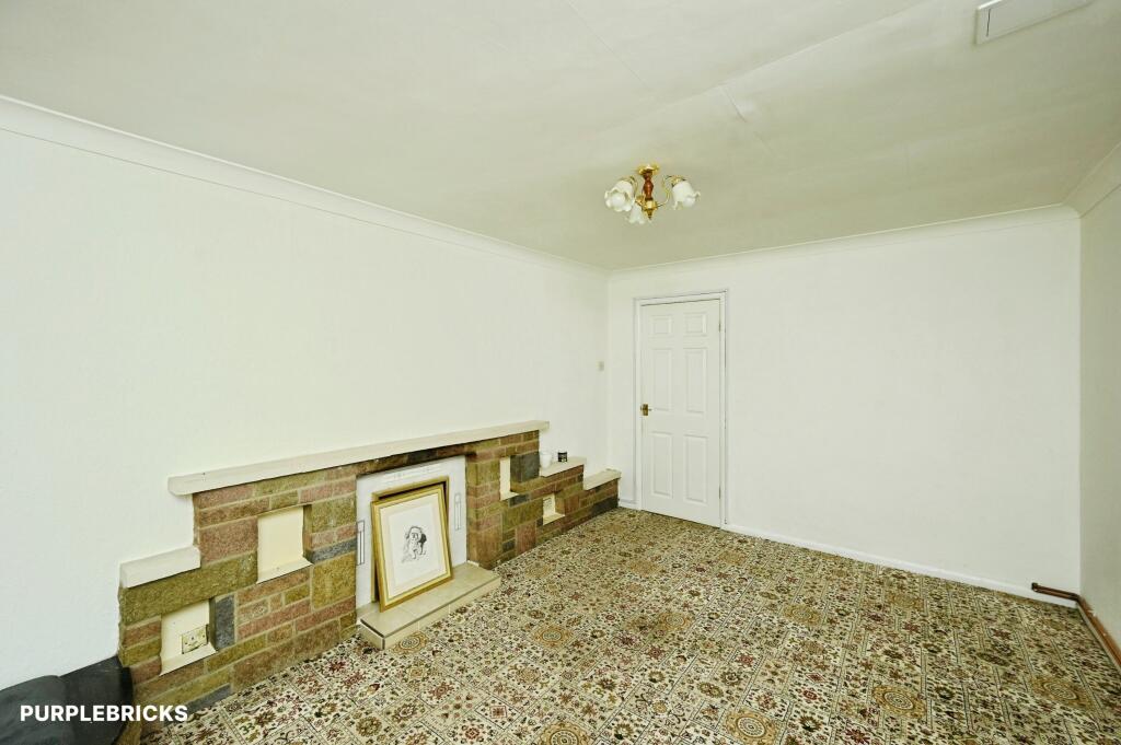 Whittaker Road, Rainworth, Mansfield, NG21 photo 4