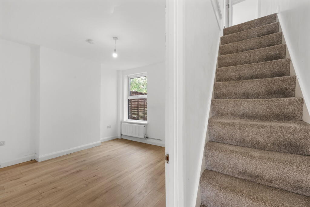 House in Colchester - View 5