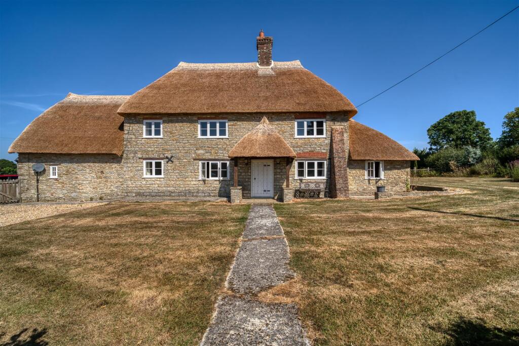 Main image of property: Holwell