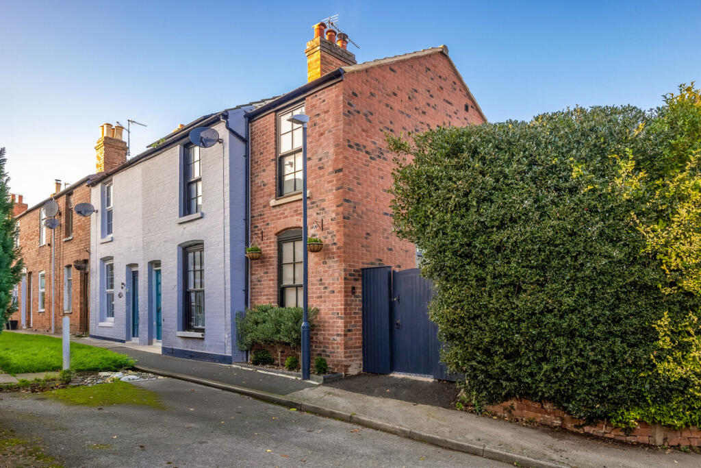 South Terrace, Whitnash, Leamington Spa, Warwickshire CV31 2HY photo 2