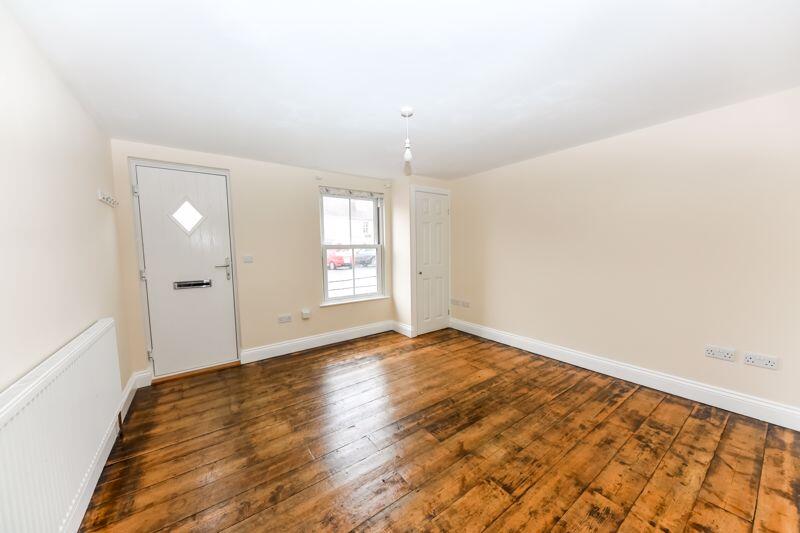 House in Portsmouth - View 3