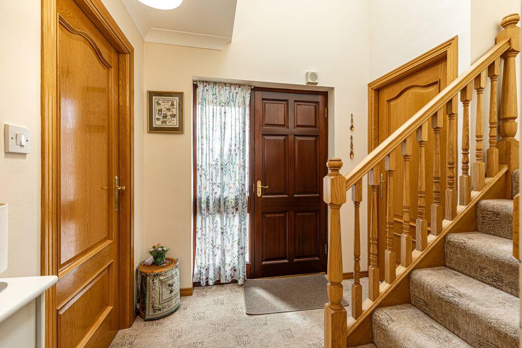 5 Broomlands, Kelso, TD5 7PR photo 3