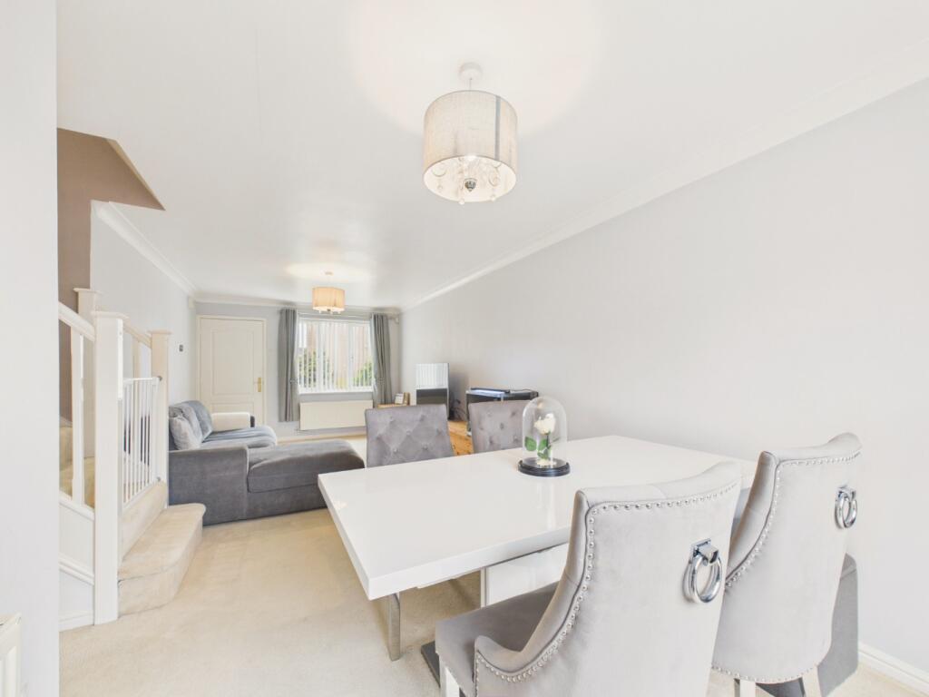 Highgrove Way, Kingswood, Hull, HU7 3JU photo 4