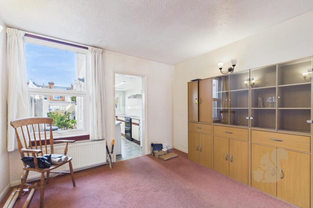 House in Colchester, Hythe - More