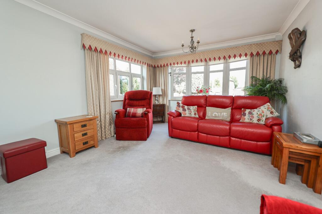 House in North Kesteven, St Aiden's Park, North Hykeham - View 5