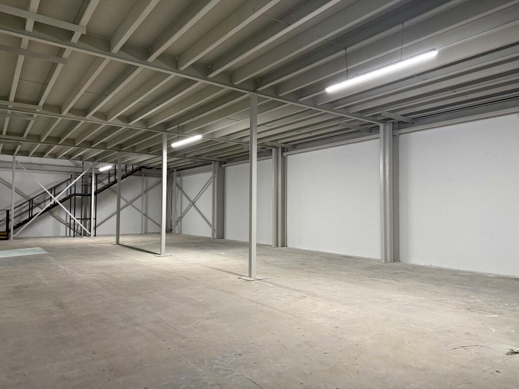 WORX Warehouse - WORX Warehouse B