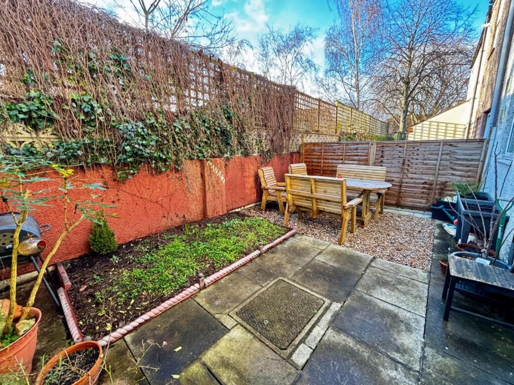 St. Marks Grove, Easton, Bristol BS5 0LJ photo 4