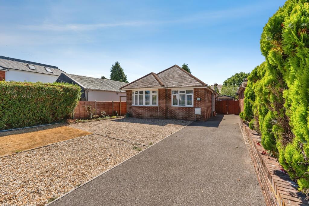 Main image of property: Portsmouth Road, Southampton, Hampshire, SO19