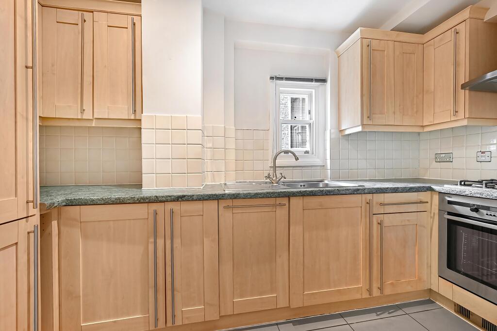 Apartment in London, Hans Town, Chelsea - More