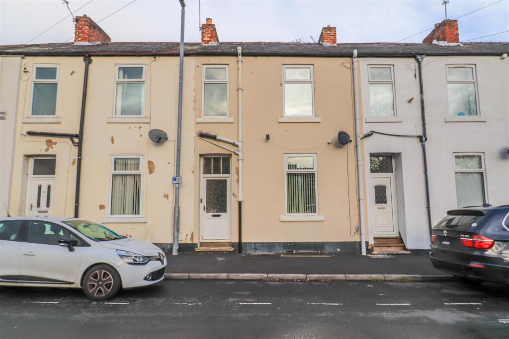Main image of property: Hatfeild Street, Wakefield