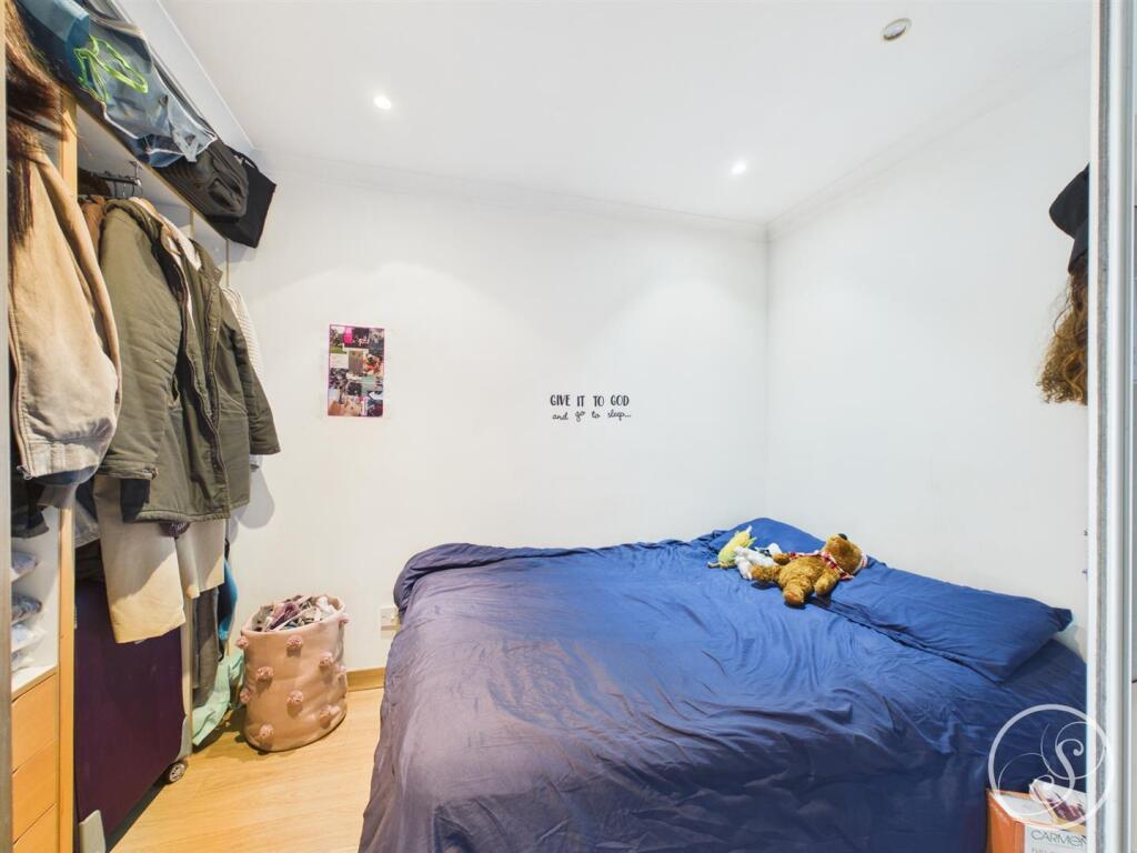 Apartment in Leeds, Mabgate, Sheepscar - View 3