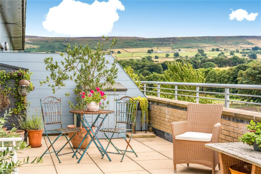 2-bed flat on Low Mill, 2 Mill Fold, Addingham, LS29, £490,000