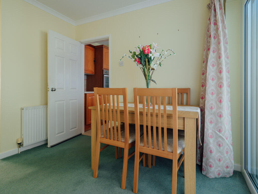 Geneva Close, Worcester, Worcestershire. photo 4