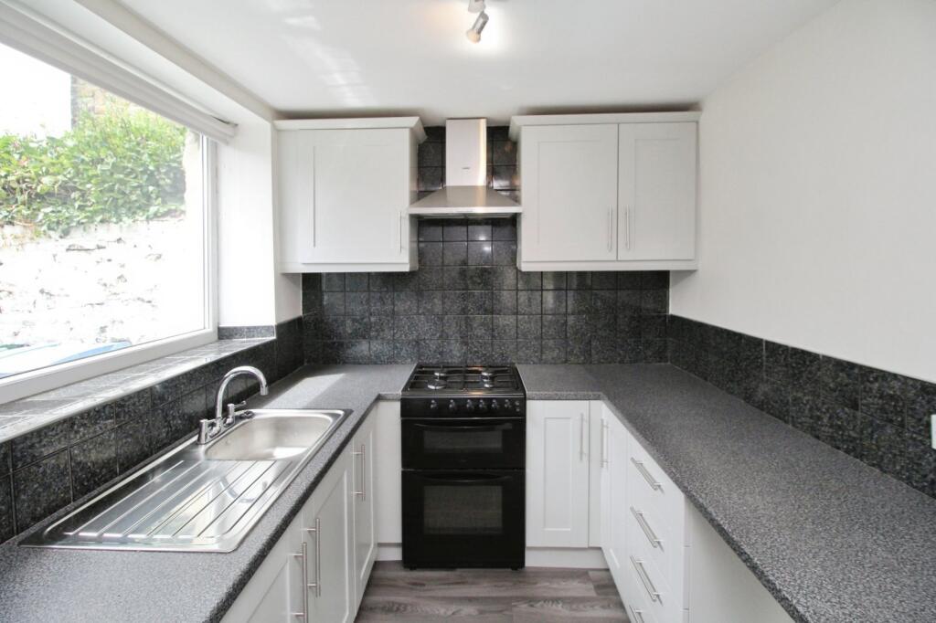 House in Durham - View 3