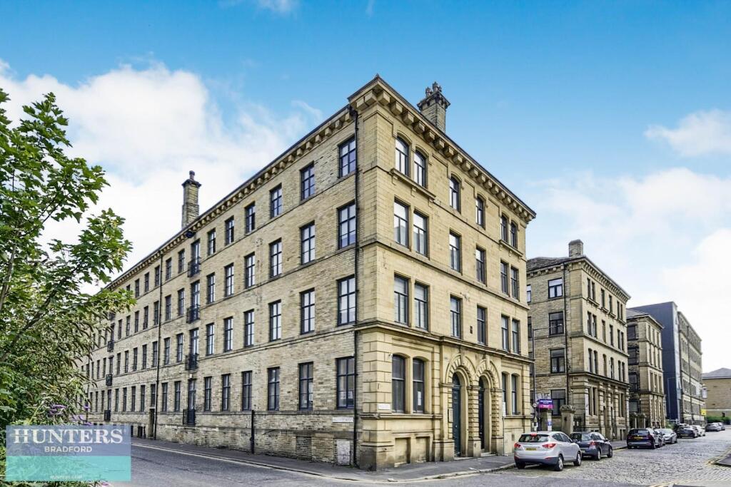 20-22, Mill Street Bradford, BD1 4AB